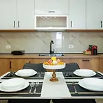 Apartamento Rana - Modern & Sunny Flat Near Center & *