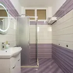 Rana - Modern & Sunny Flat Near Center & * Durrës