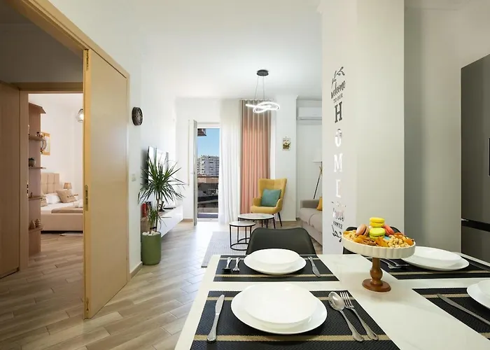 Rana - Modern & Sunny Flat Near Center & *